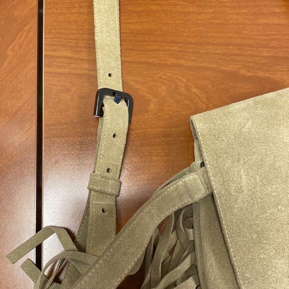 New!!! The perfext suede fringe shoulder bag - Picture 4 of 11